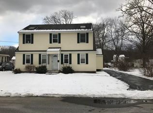 4 John St, Millbury, MA 01527