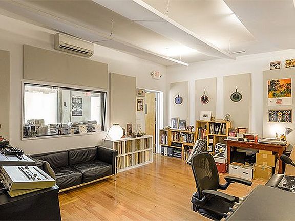 5th image of 463 De Graw St #C1
