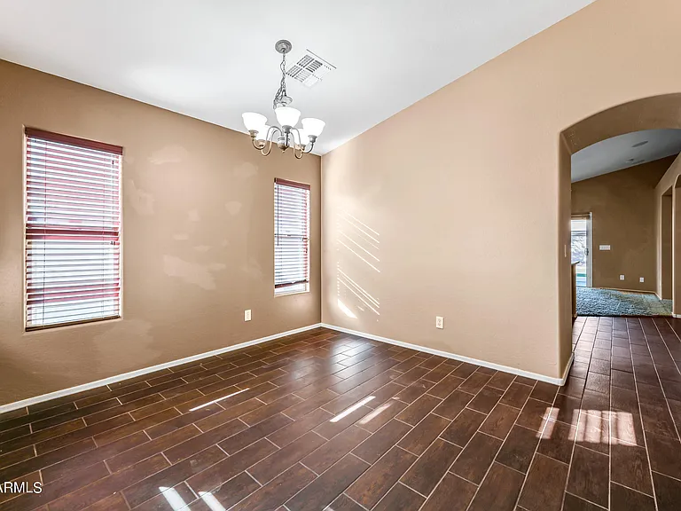 41284 W Cahill Dr — Photo 2
