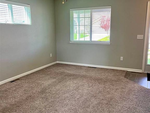 5th image of 713 Mulligan St