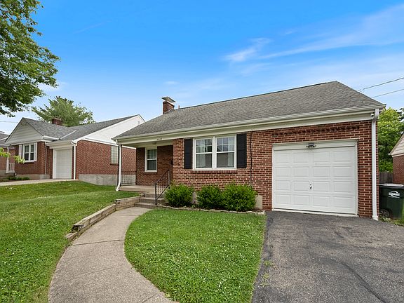 2nd image of 4428 Orchard Ln