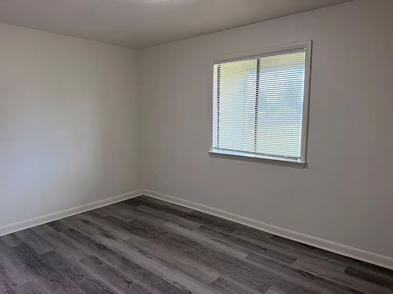5138 Lance St — Photo 8