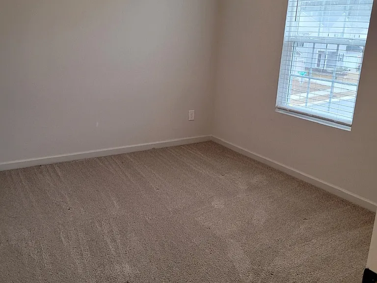 3417 Slippery Elm Dr — Photo 9
