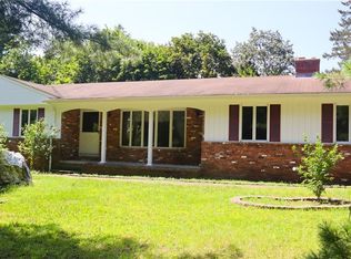 58 Cedar Swamp Rd, Smithfield, RI 02917