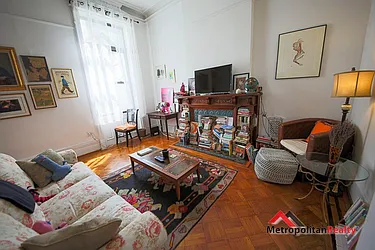 Rented by Metropolitan Realty