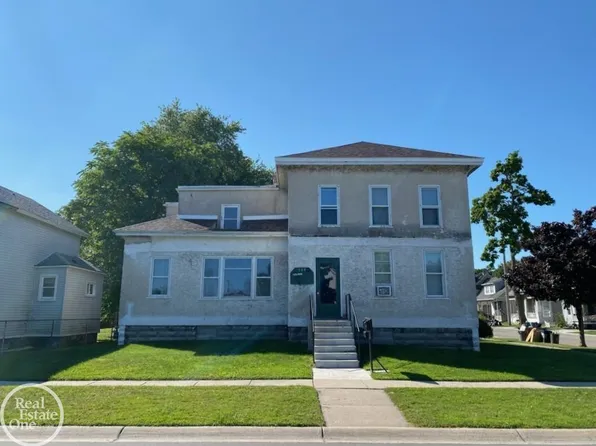 838 Howard St, Port Huron, MI 48060