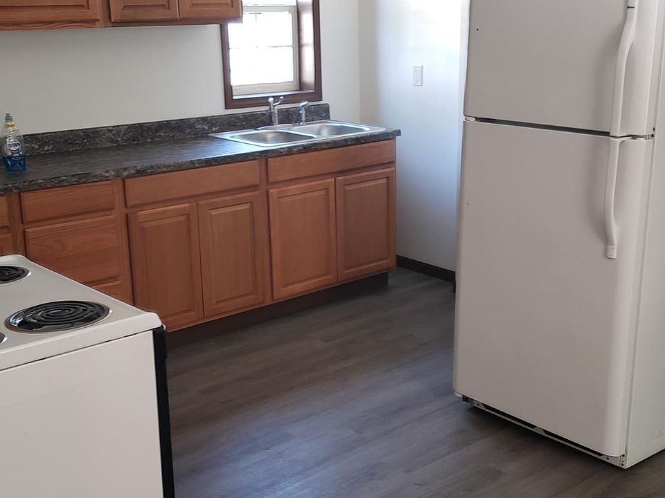 2nd image of 307 S 14th St