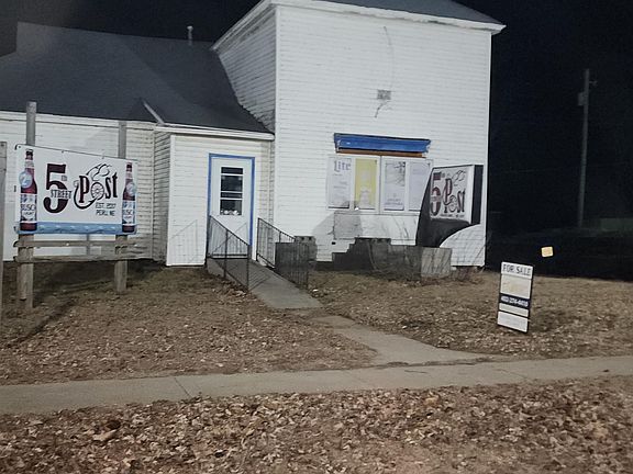 3rd image of 721 5th St