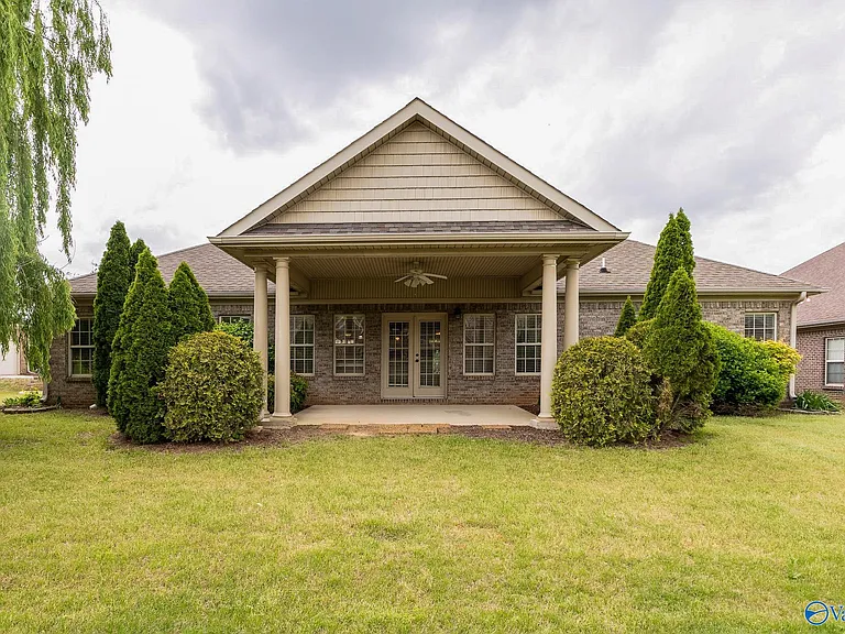 105 Blanca Dr — Photo 32