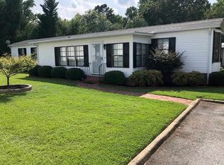 8507 White Horse Rd, Greenville, SC 29617