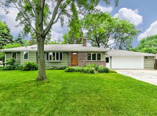28 Territorial Rd NE, Blaine, MN 55434