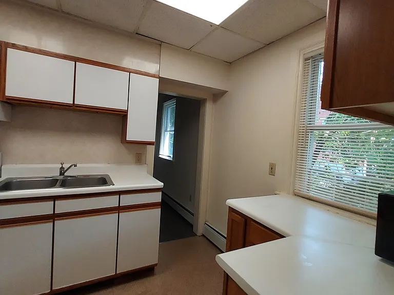 125 Highland Pl #3 — Photo 6