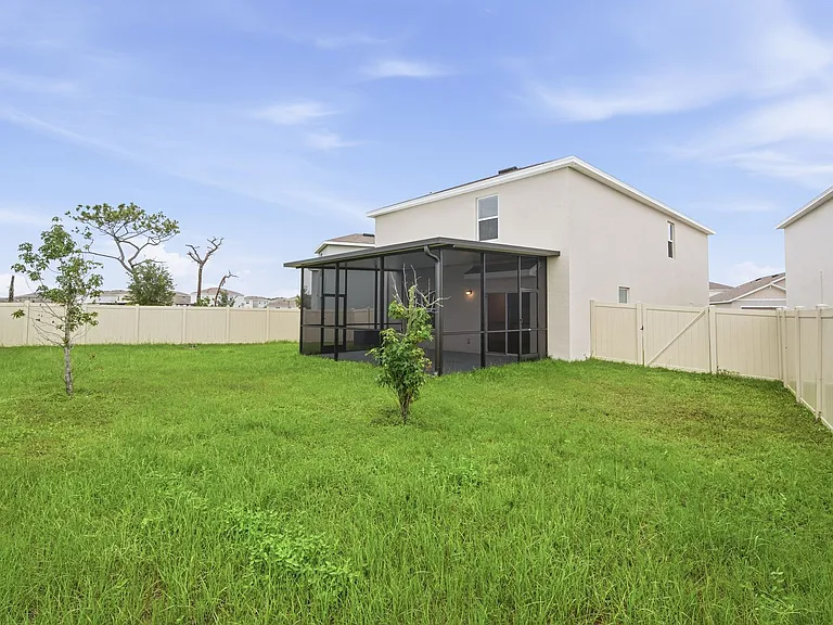 5635 Hollingworth Trl — Photo 25
