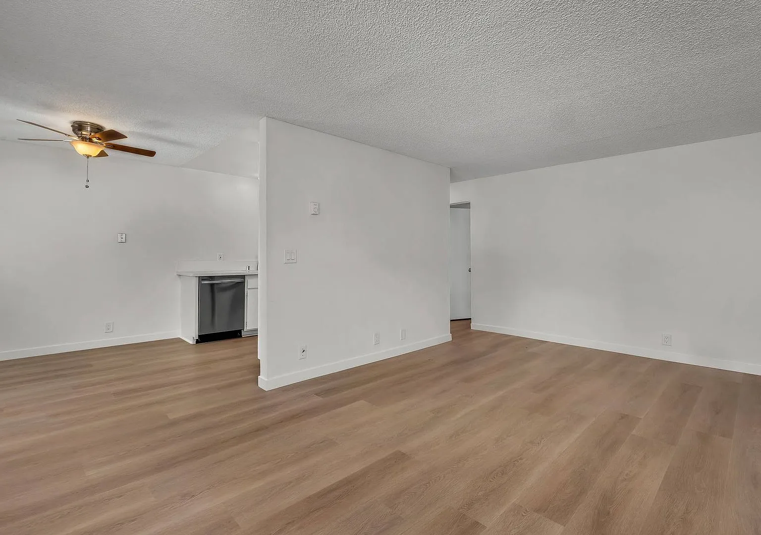 Montrose Villas — Photo 4