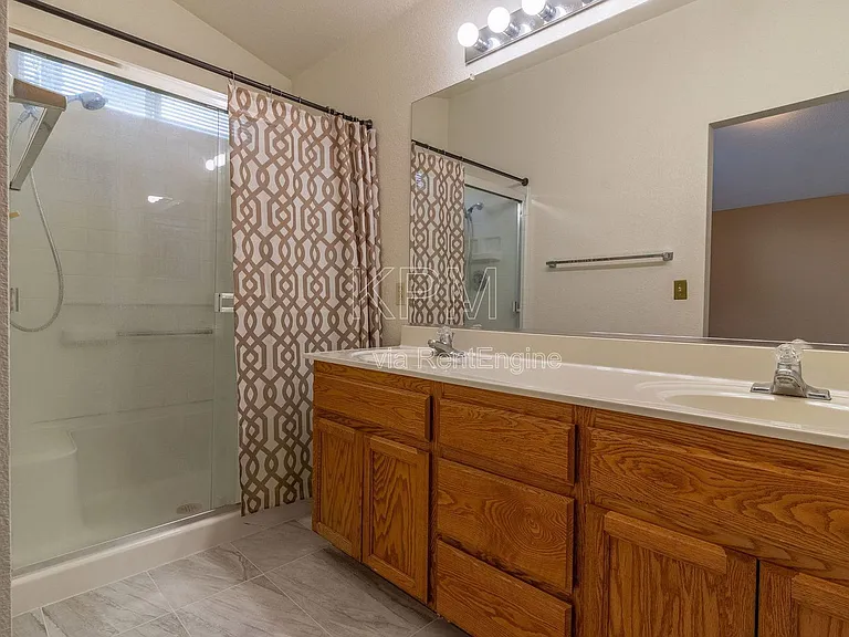 1106 Klemeyer Cir — Photo 23