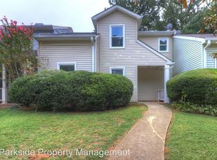 2218 Wellington Cir, Lithonia, GA 30058