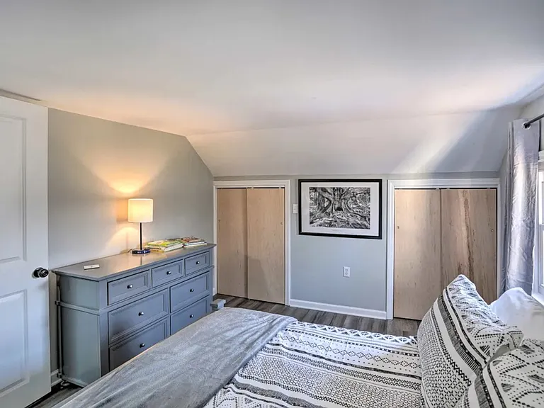 210 Hatchery Rd — Photo 32