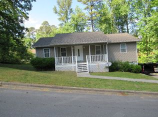 403 Lesley Dr, Dalton, GA 30721