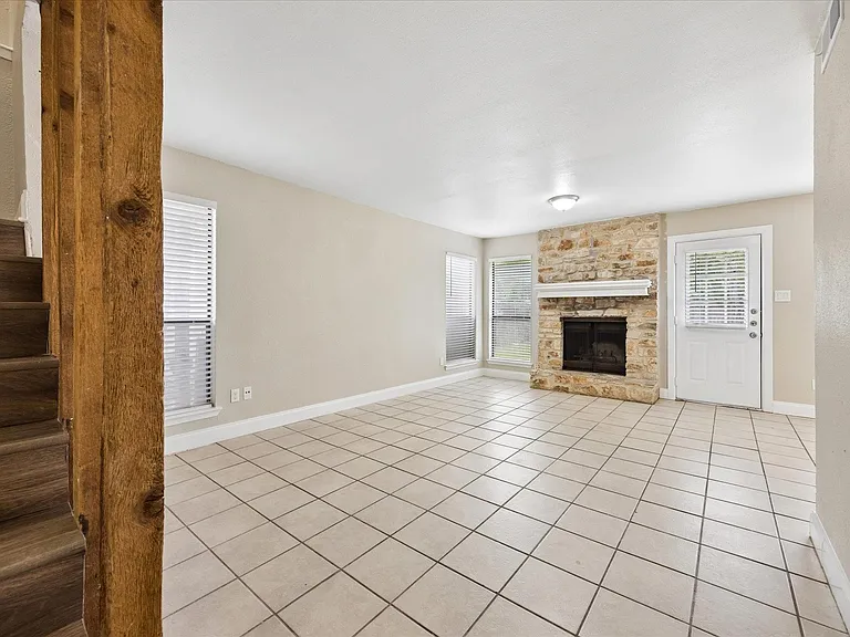 8329 Fathom Cir — Photo 4