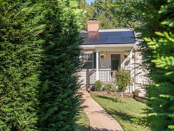 4th image of 1425 Rugby Ave