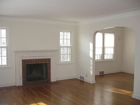 Living Room to Dining Rm
