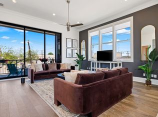 203 Carroll St, Fort Worth, TX 76107