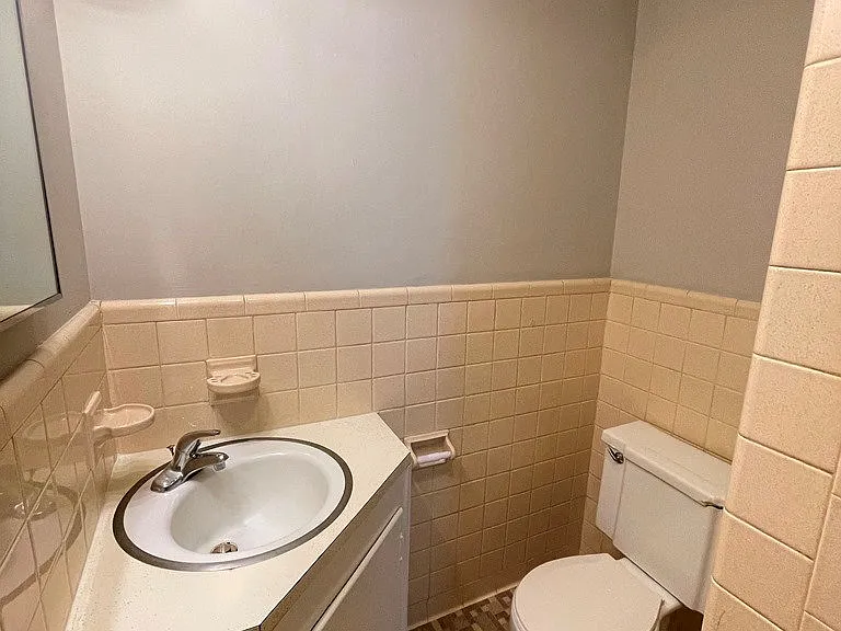 4148 Lee St #A — Photo 17