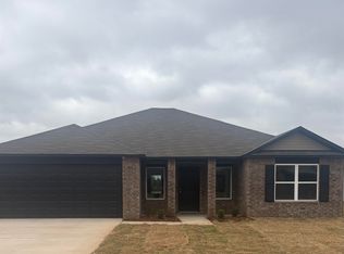 83 Farmhouse Cir, Vilonia, AR 72173