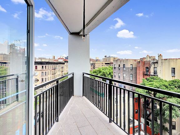 3rd image of 469 Convent Ave #2B