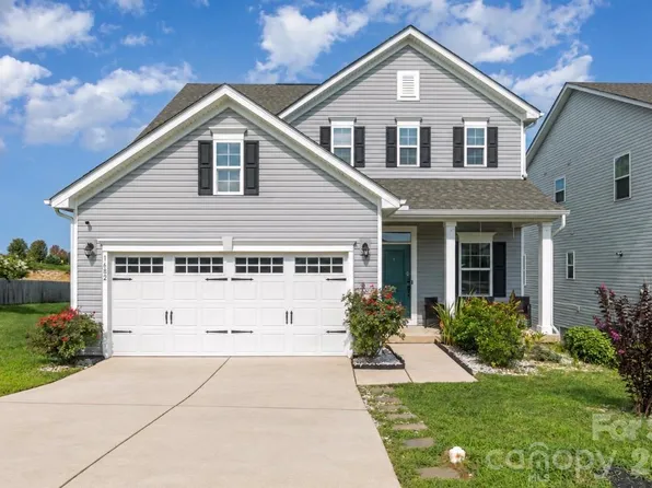 1682 Scarbrough Cir SW, Concord, NC 28025