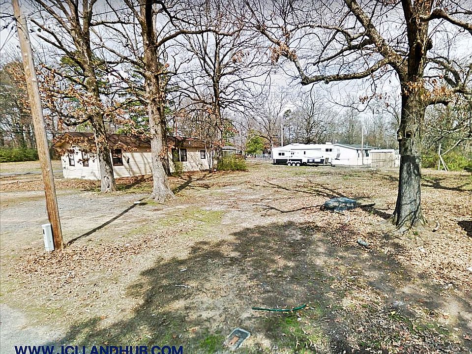 2nd image of 5811 Duke St