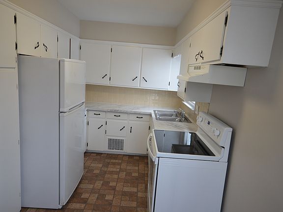 5th image of 1455 Seminola Ave