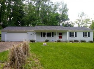 12889 Oakwood Ave NW, Uniontown, OH 44685
