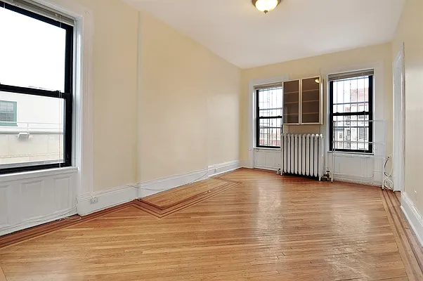 Rented by Corcoran | media 6