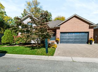 448 Commissioners Rd E #6, London, ON N6C 2T7