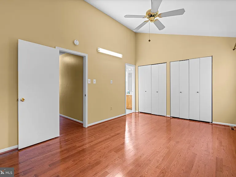 8871 Manahan Dr — Photo 12