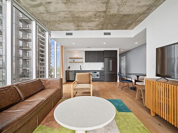 3rd image of 48 East Ave Unit 2108