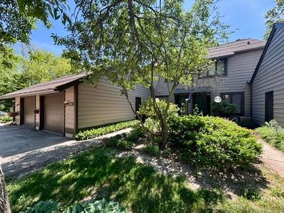 120 Glenview Ct, Janesville, WI, 53548