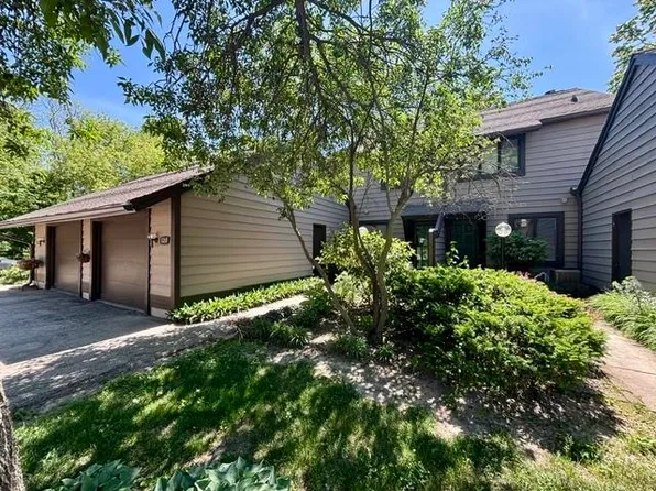 120 Glenview Ct, Janesville, WI 53548