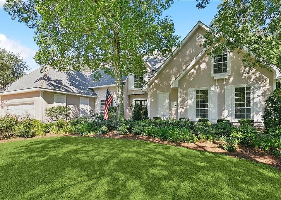 1st image of 104 Acadian Ln