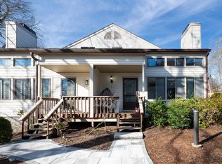 8 Fawn Rdg #8, Millwood, NY 10546