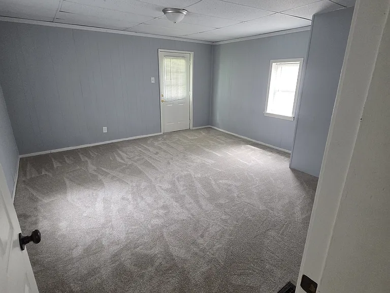 5201 S State Road 63 — Photo 10