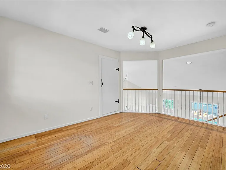 8963 Crystal Lagoon Ct — Photo 33