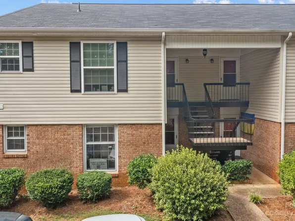 4605 Coronado Dr APT Q, Charlotte, NC 28212