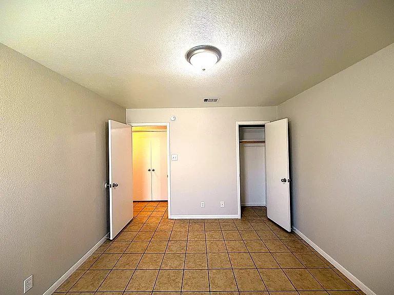 1301 Cinch Dr #A — Photo 23