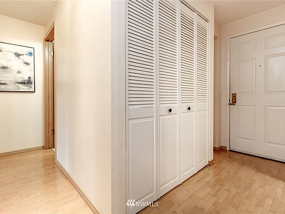 5th image of 10501 8th Ave NE APT 309