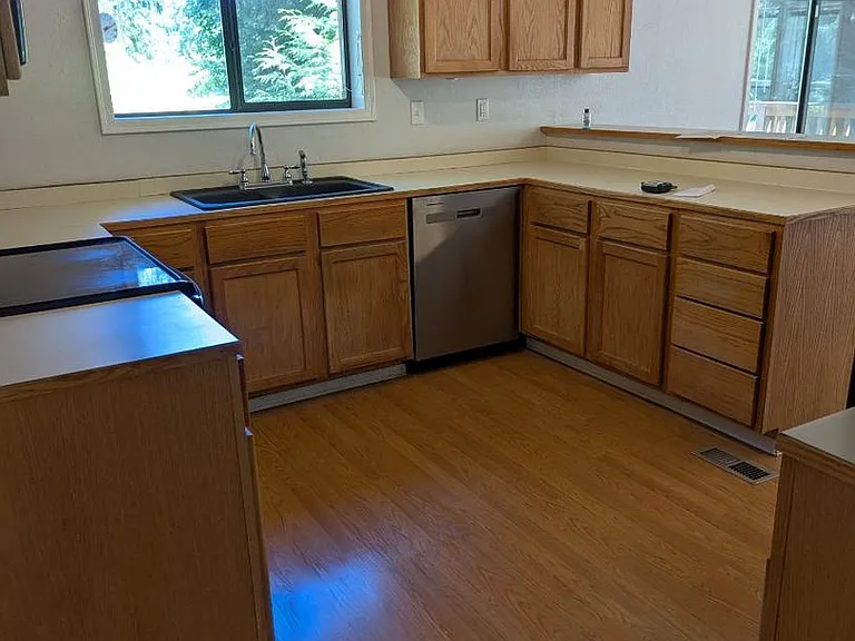 5809 Mero Rd — Photo 12
