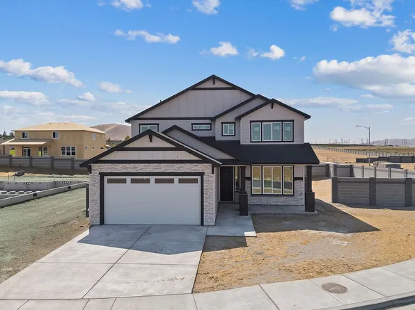 229 Tatoosh Ave, West Richland, WA 99353