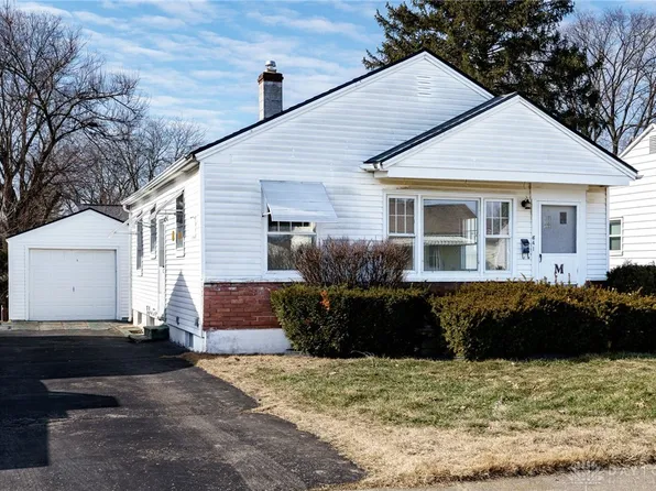 641 Swigart Dr, Fairborn, OH 45324