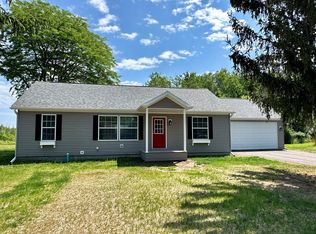 549 Garfield Ave, Cheboygan, MI 49721